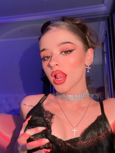 Лариса Индивидуалка Питера, телефон +7(981)002-14-54, возраст 24 - Фото 2